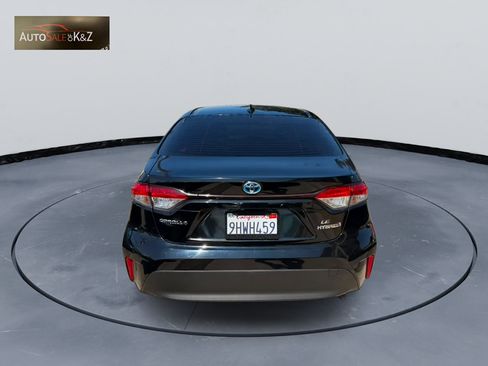 Used 2023 Toyota Corolla LE FWD image 5