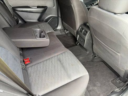 Used 2023 Nissan Rogue SV FWD image 31