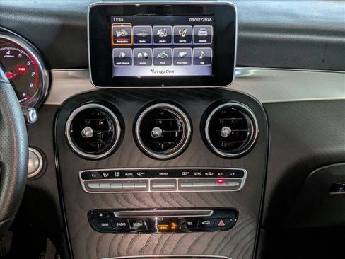 Used 2019 Mercedes-Benz GLC 300 image 15