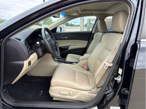 Used 2014 Acura ILX w/ Technology Package FWD image 10