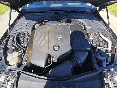 Used 2022 Mercedes-Benz C 300 Sedan image 31