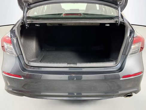 Used 2025 Honda Civic Sport image 10