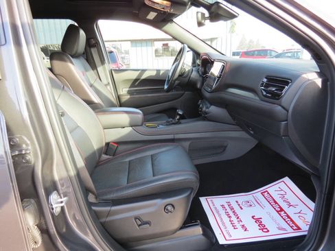 Used 2024 Dodge Durango GT image 19
