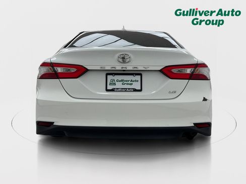 Used 2019 Toyota Camry LE FWD image 7