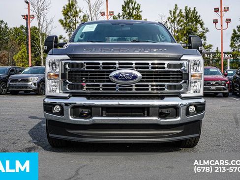 Used 2025 Ford F250 XLT image 9