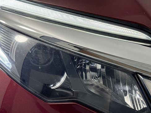 Used 2021 Honda Pilot EX image 39