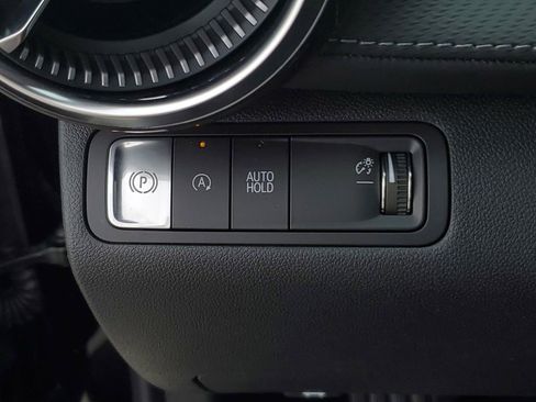 New 2026 Chevrolet Equinox LT w/ Convenience Package II FWD image 22