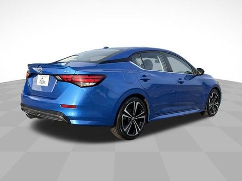 Used 2023 Nissan Sentra SR w/ SR Premium Package image 6