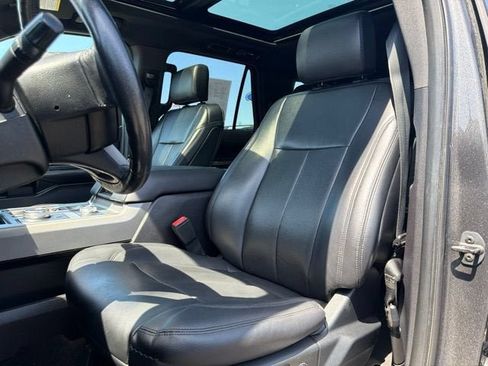 Used 2019 Ford Expedition XLT AWD/4WD image 20