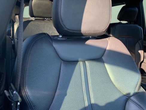 Used 2024 Jeep Wagoneer Series II w/ Flexible Seating Group image 57