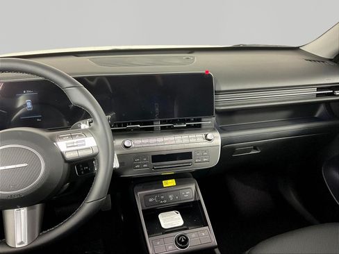 New 2026 Hyundai Kona SEL Premium AWD/4WD image 11