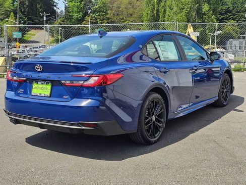 New 2026 Toyota Camry SE AWD/4WD image 7
