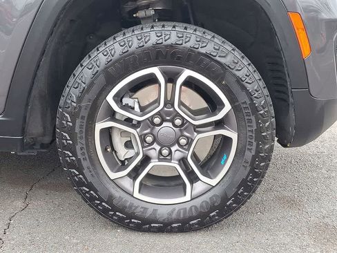 Used 2024 Jeep Grand Cherokee Trailhawk AWD/4WD image 24