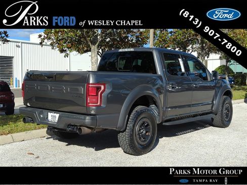 Certified 2019 Ford F150 Raptor w/ Equipment Group 802A Luxury image 5