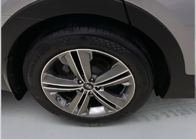 Used 2014 Hyundai Santa Fe GLS AWD/4WD image 18