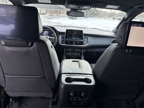 Used 2024 Chevrolet Tahoe RST w/ Luxury Package image 22