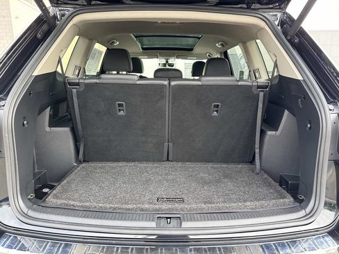 Used 2023 Volkswagen Atlas SE FWD image 12