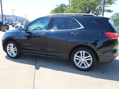 Used 2021 Chevrolet Equinox Premier AWD/4WD image 15
