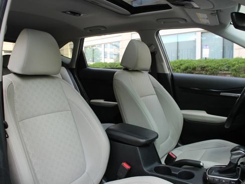 Used 2021 Kia Seltos EX AWD/4WD image 28
