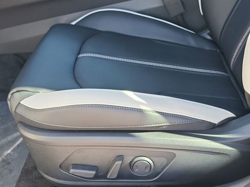 New 2026 Kia K5 GT-Line w/ GT-Line Premium Package image 8