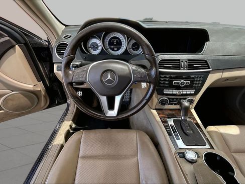 Used 2014 Mercedes-Benz C 250 Sedan w/ Premium 1 Package image 6