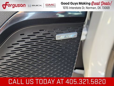 New 2026 GMC Acadia AT4 w/ Super Cruise Package AWD/4WD image 15