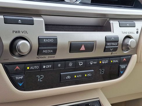 Used 2015 Lexus ES 350 w/ Premium Package image 14