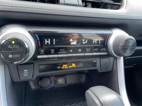 Used 2023 Toyota RAV4 XLE image 27