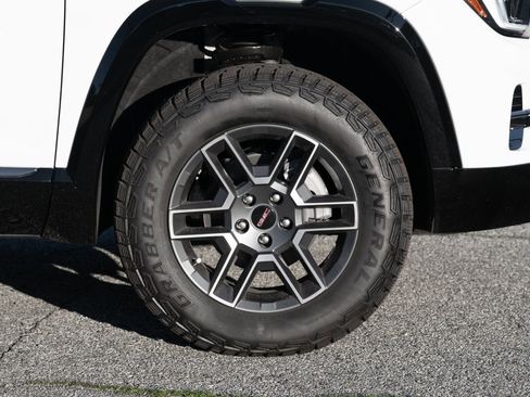 New 2026 GMC Terrain AT4 image 21