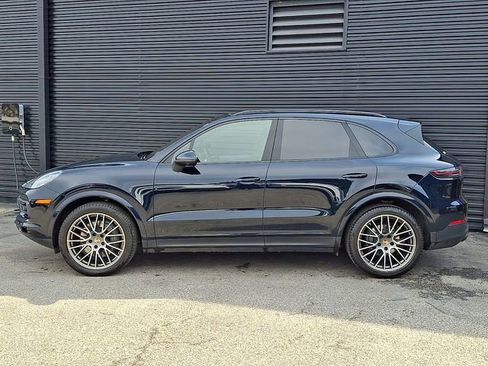 Certified 2023 Porsche Cayenne S Platinum image 2
