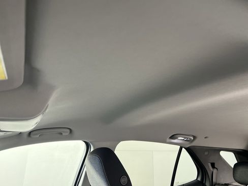 Used 2022 Chevrolet Equinox LT image 24