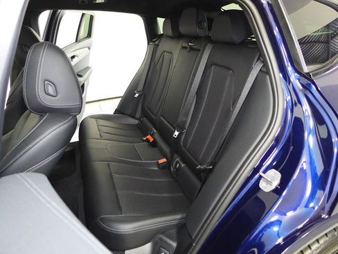 Used 2023 BMW X4 M40i w/ Shadowloine Package image 21