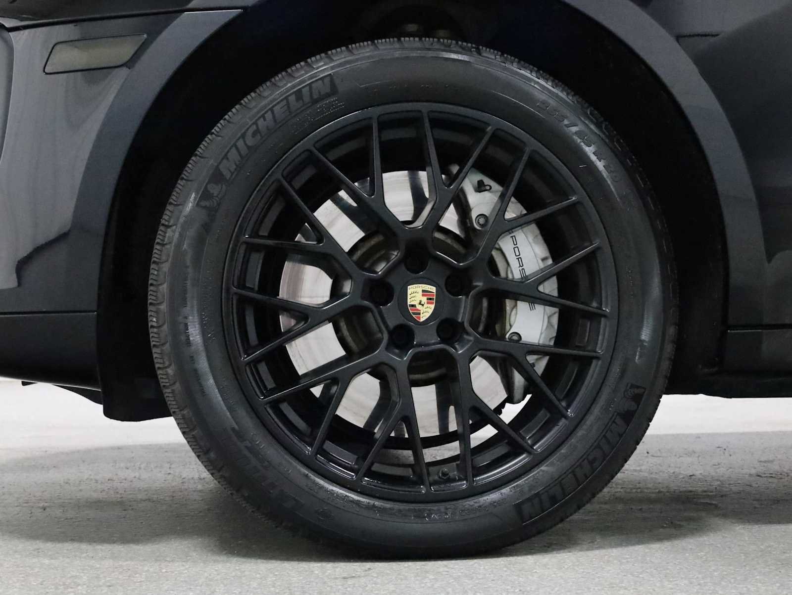 Used 2020 Porsche Macan GTS AWD/4WD image 39