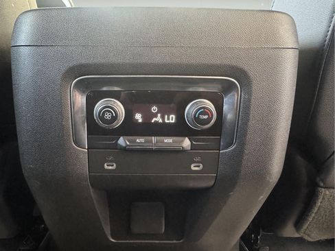 Used 2023 Chevrolet Tahoe LT AWD/4WD image 27