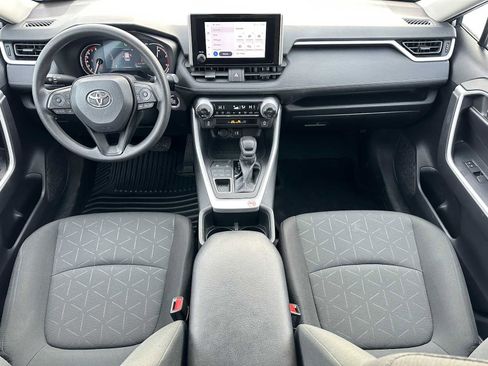 Used 2024 Toyota RAV4 XLE image 18