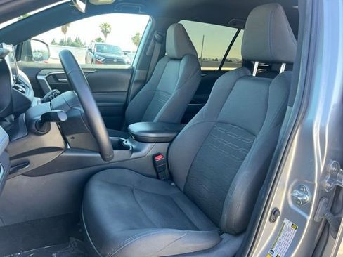Certified 2023 Toyota RAV4 SE AWD/4WD image 18