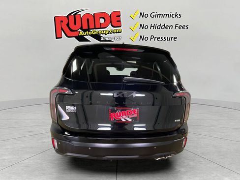 Used 2023 Kia Telluride SX X-Line AWD/4WD image 5