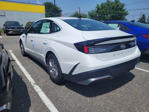Certified 2025 Hyundai Sonata SE FWD image 30