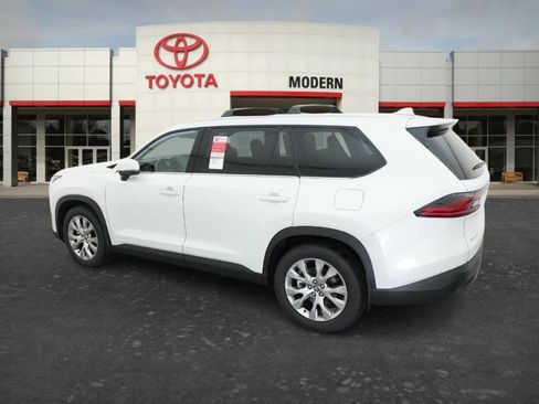 New 2026 Toyota Grand Highlander Limited image 22