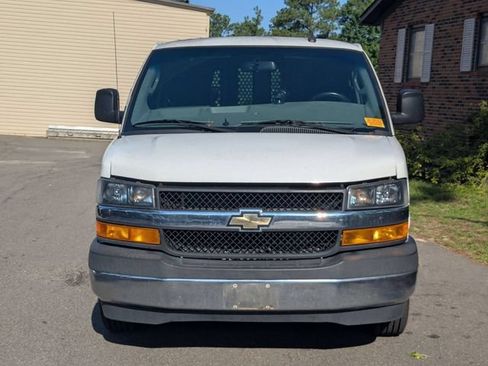 Used 2020 Chevrolet Express 2500 w/ Driver Convenience Package RWD image 8