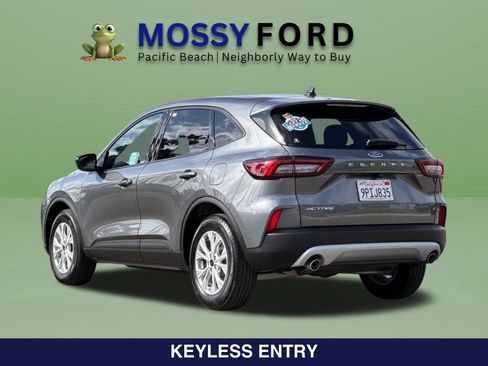 Used 2025 Ford Escape Active FWD image 8