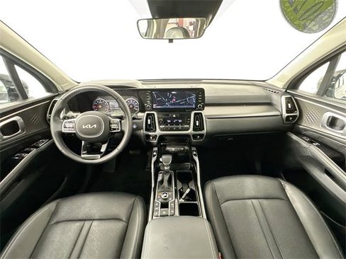 Used 2022 Kia Sorento SX image 34