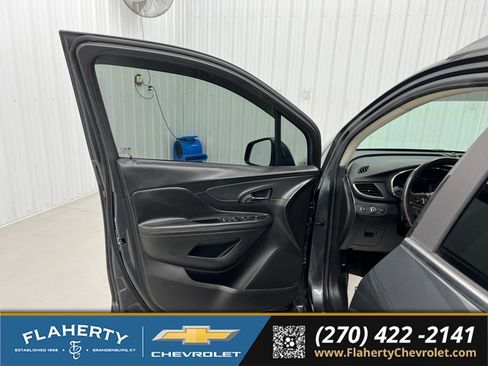 Used 2018 Buick Encore Preferred FWD image 8