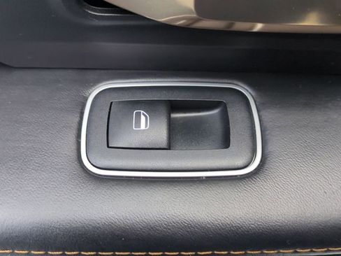 Certified 2022 RAM 3500 Limited image 32