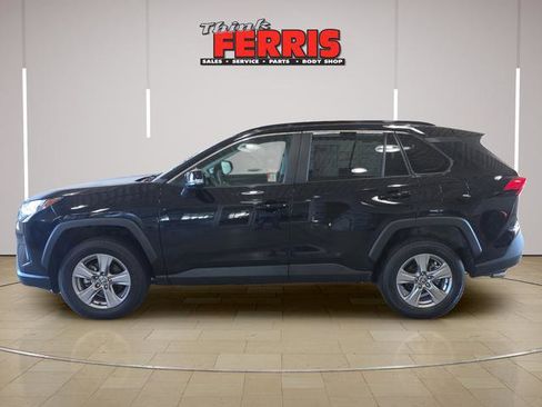 Used 2025 Toyota RAV4 XLE image 8