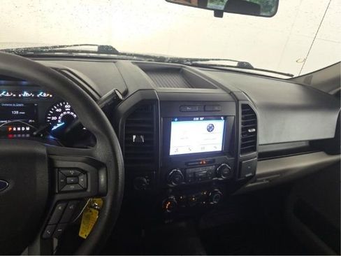 Used 2019 Ford F150 XL w/ Equipment Group 101A Mid AWD/4WD image 5