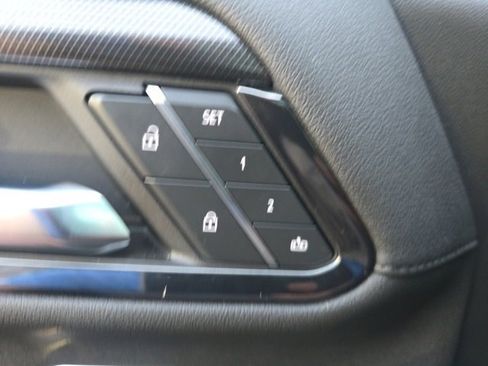 Used 2024 GMC Sierra 1500 AT4 w/ Technology Package image 26