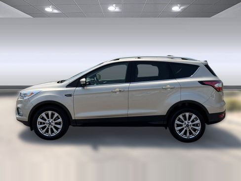 Used 2017 Ford Escape Titanium AWD/4WD image 10
