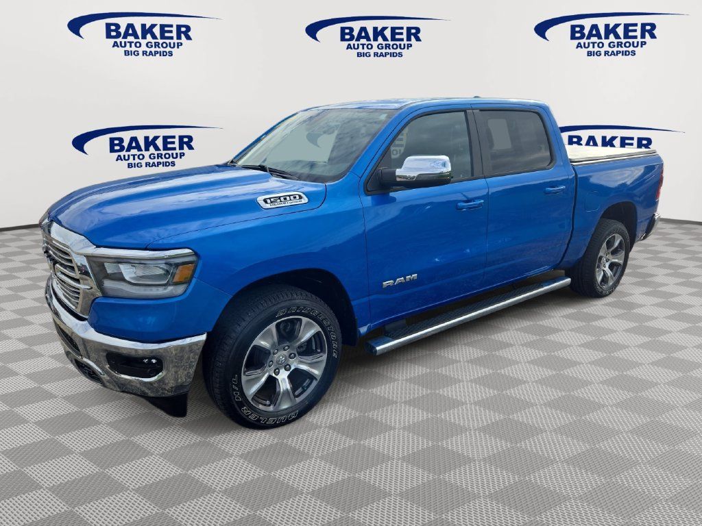 Used 2023 RAM 1500 Laramie AWD/4WD image 8