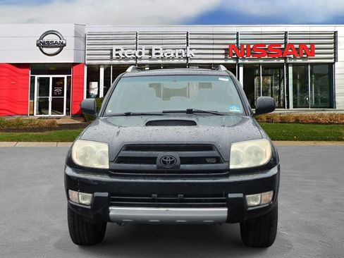 Used 2004 Toyota 4Runner 4WD image 2